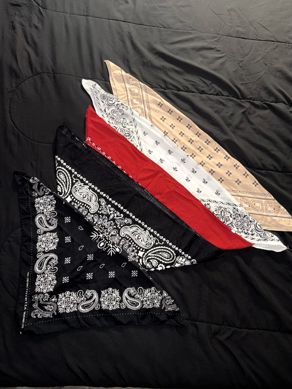 Lot of 5 bandanas vintage assorted colors sizes
